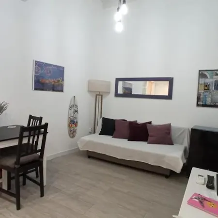 Apartment Casa De Viajeros Pasquin Cadiz